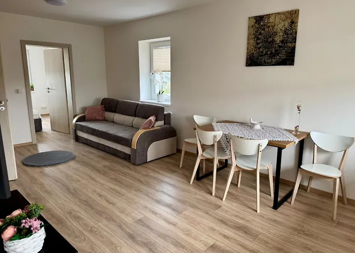 شقة Apartmany Wolkenstein *